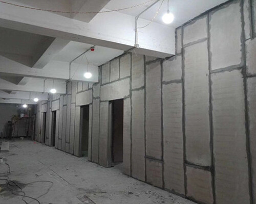 輕質(zhì)墻板的構(gòu)造是什么樣的？